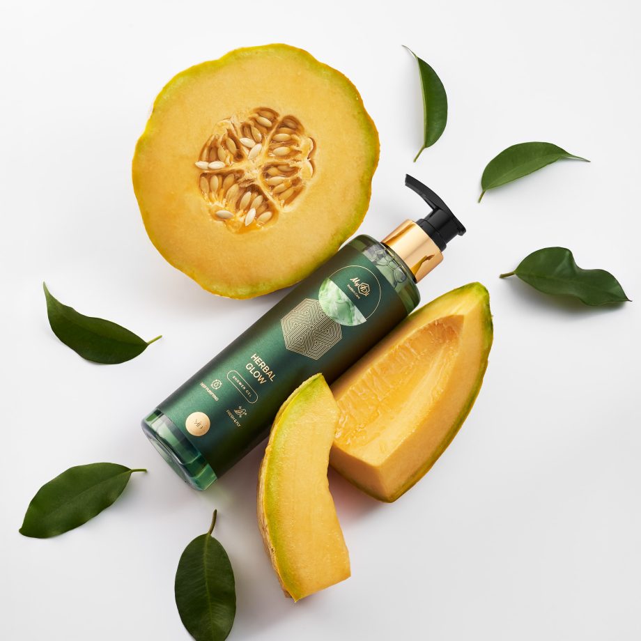 Парфумований гель для душу “Зелена роса” HERBAL GLOW - фото №4