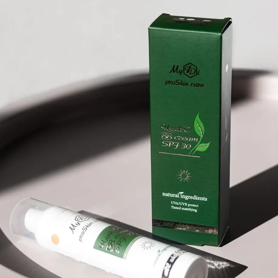 Увлажняющий BB крем для лица с SPF светлый беж 30 H2ydrO BB cream SPF 30, 50 мл - фото №2