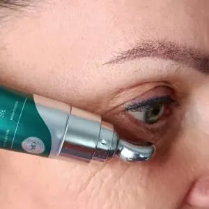 Фото з відгука покупця про Омолоджуючий флюїд навколо очей з 5 пептидами & вітамінами LIFTING POWER eye fluid, 15 мл