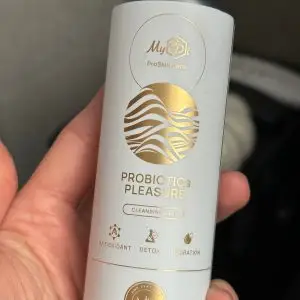 Photo from a customer review of Очищувальний гель з пробіотиками PROBIOTICs PLEASURE сleansing gel, 100 мл